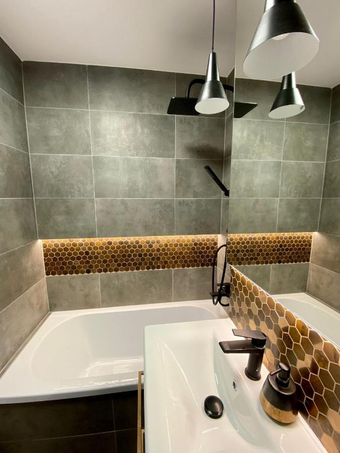 Eloft Saska Kepa Appartement Warschau Buitenkant foto